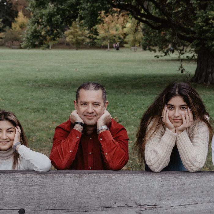 Deniz & Family — photo 1