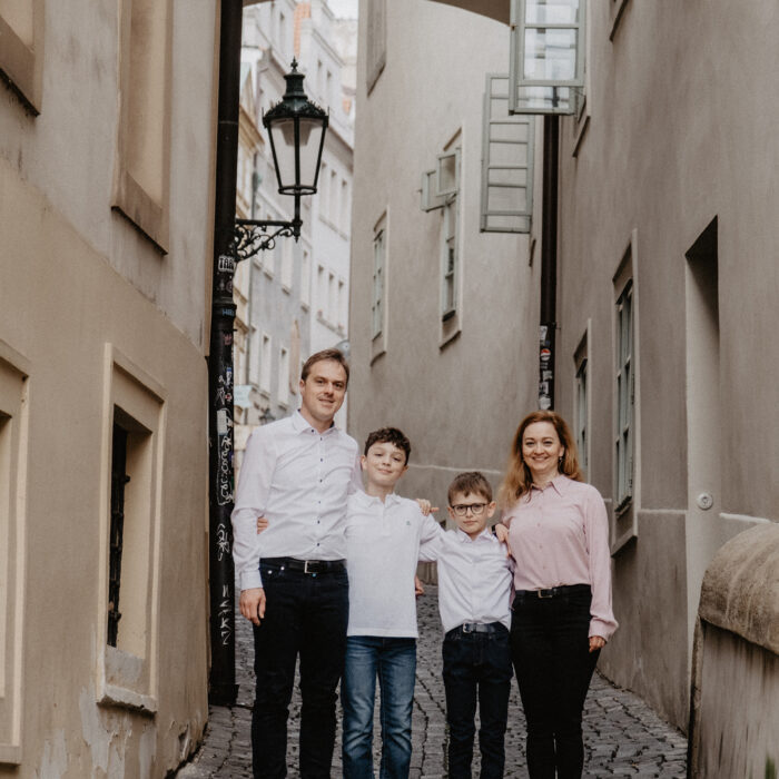 Adela & Family — photo 3