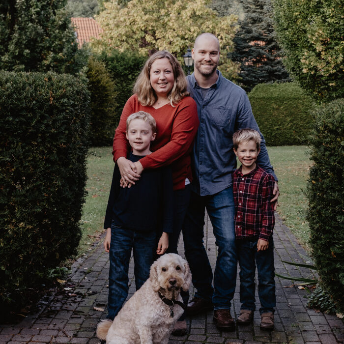 Alex & Family — photo 8